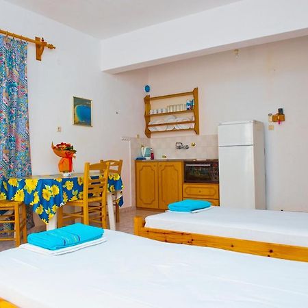 Syraina Apartments Skiathos Town Ngoại thất bức ảnh