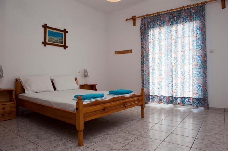 Syraina Apartments Skiathos Town Ngoại thất bức ảnh