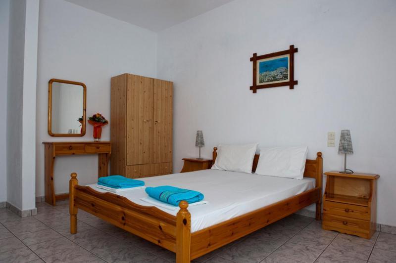 Syraina Apartments Skiathos Town Ngoại thất bức ảnh