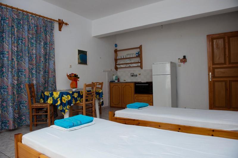 Syraina Apartments Skiathos Town Ngoại thất bức ảnh
