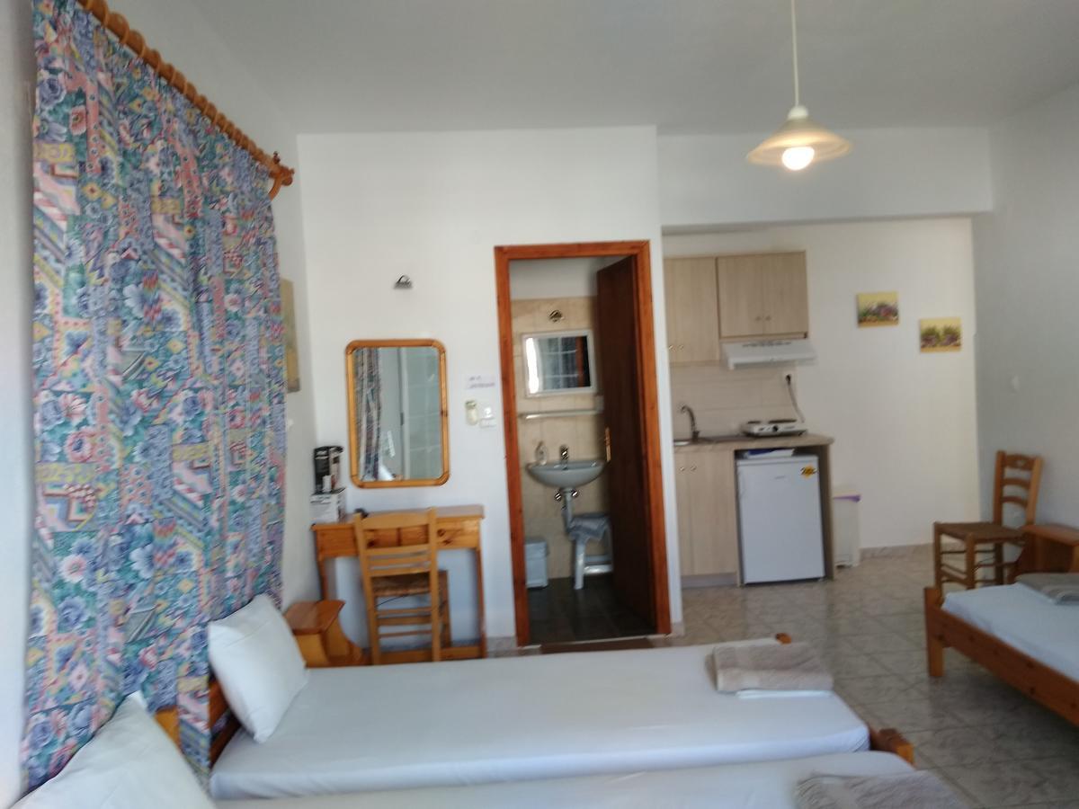 Syraina Apartments Skiathos Town Ngoại thất bức ảnh