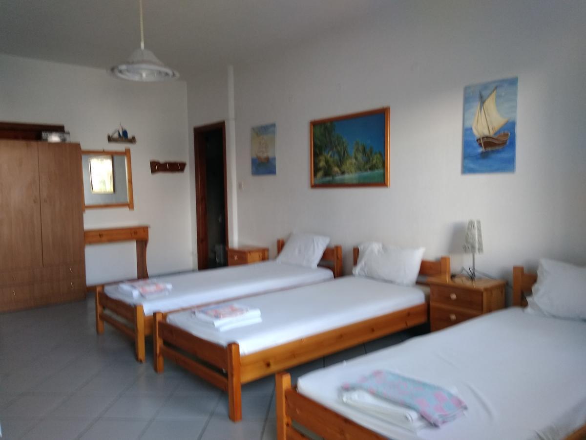 Syraina Apartments Skiathos Town Ngoại thất bức ảnh