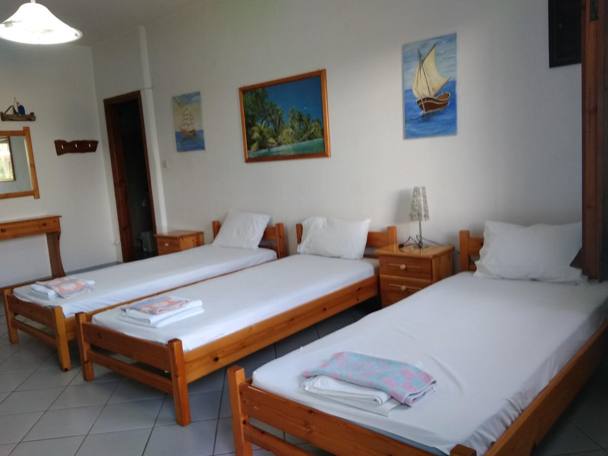 Syraina Apartments Skiathos Town Ngoại thất bức ảnh