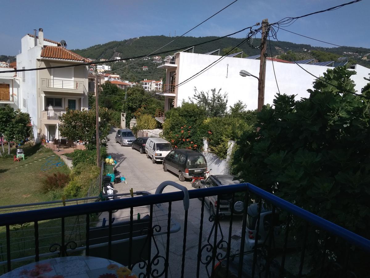 Syraina Apartments Skiathos Town Ngoại thất bức ảnh